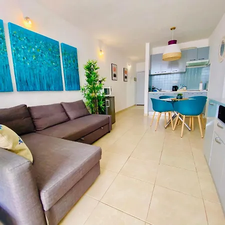 Golden Wave Apartment