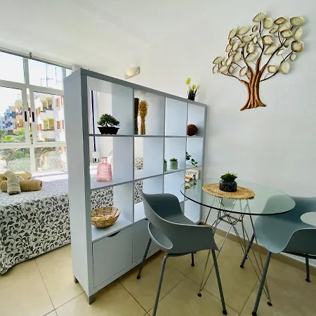 Apartament Golden Wave